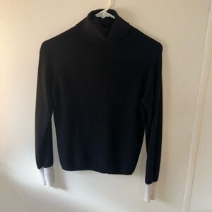 Small turtleneck